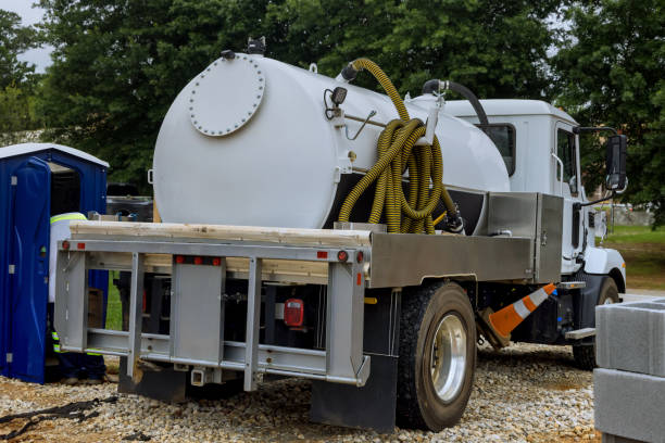 Portable Toilet Options We Offer in Crystal Springs, MS
